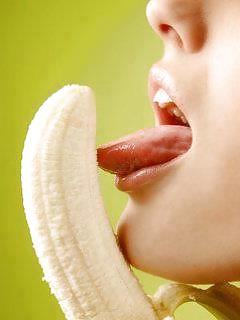 12P Banana love...
