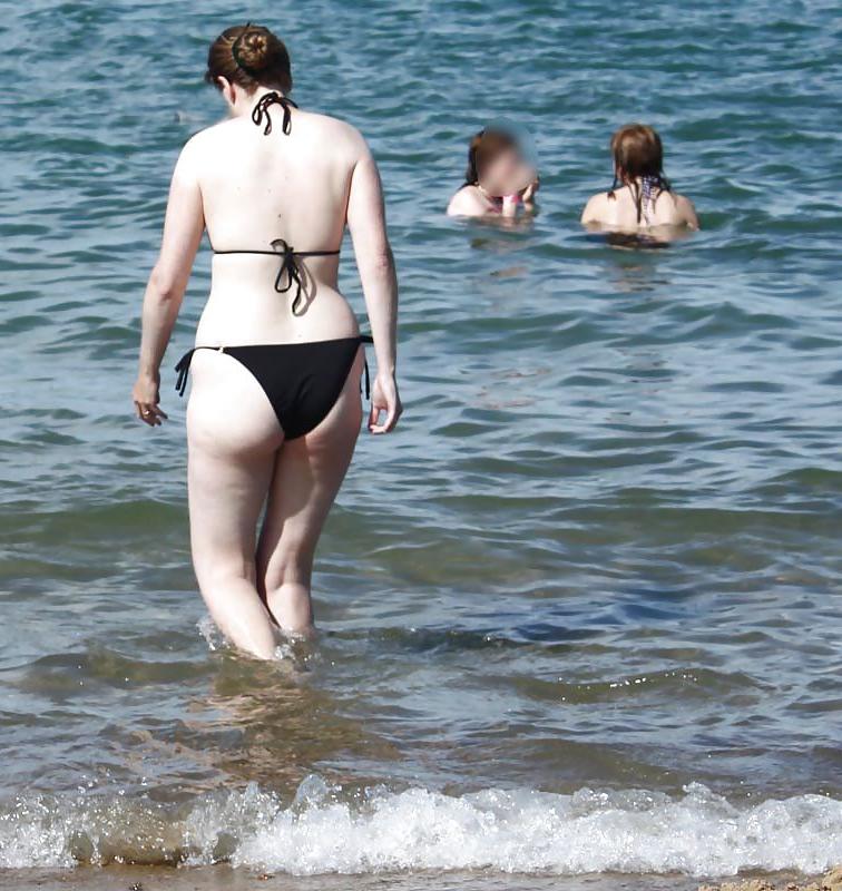 25P Thong and g string bikini ass exhibitionist