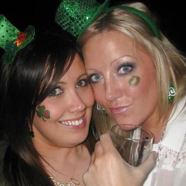 8P Hot Irish chicks 2