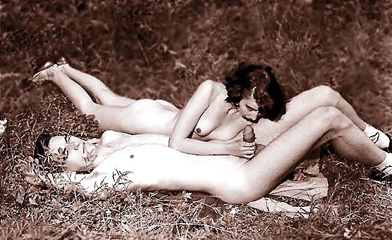 19P KEY - Vintage 06  Broads Enjoying Lucky Men
