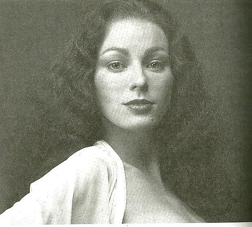 25P Solo's of Annette Haven