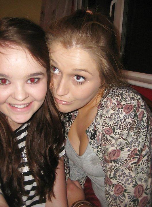 25P Hot Irish chicks....plz comment