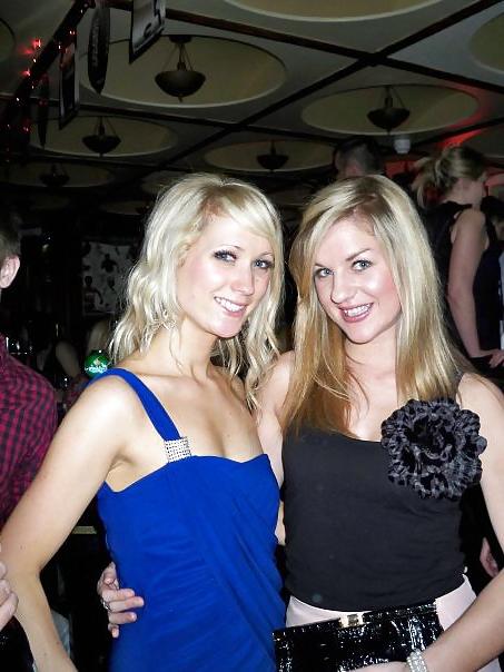 25P Hot Irish chicks....plz comment