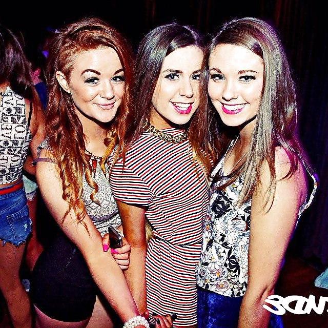 25P Hot Irish chicks....plz comment