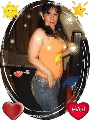 5P Latina milf with ass