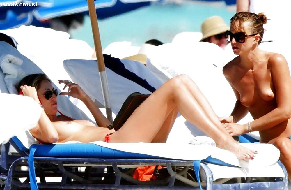 25P A-Z of Celebrity Caps,Stills & oops 48