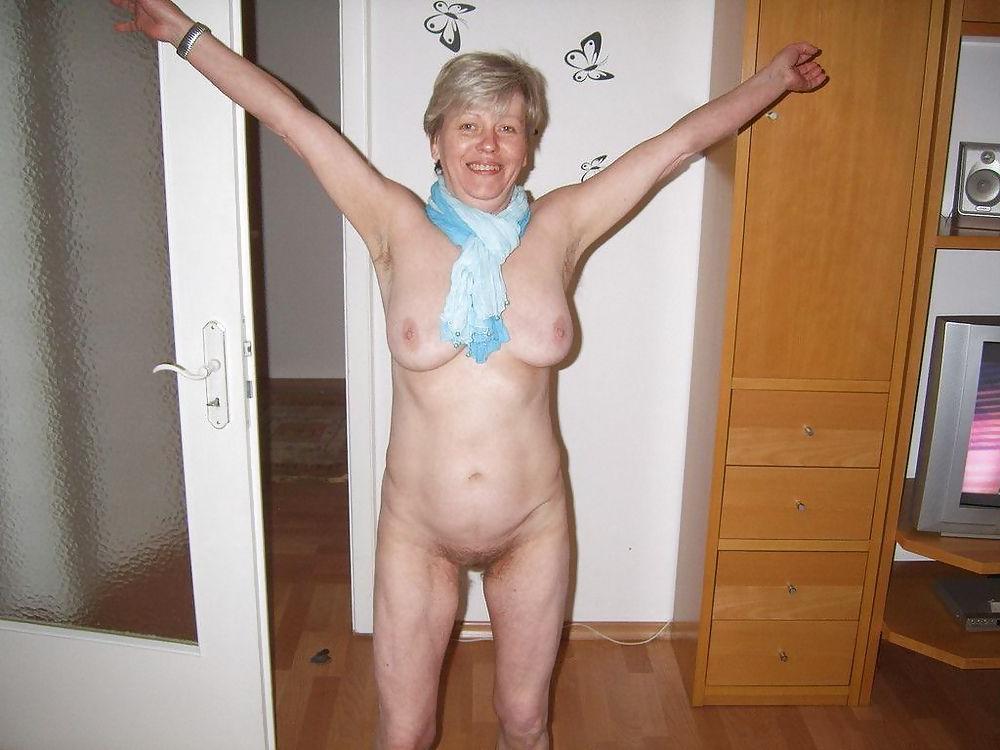 25P Grannies of all shapes and sizes 
