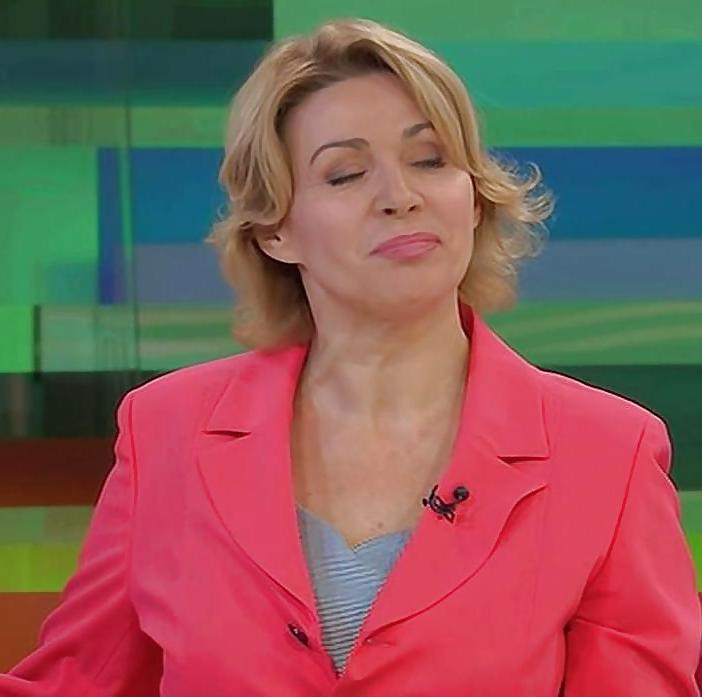 25P Ana Tomaskovic Milf