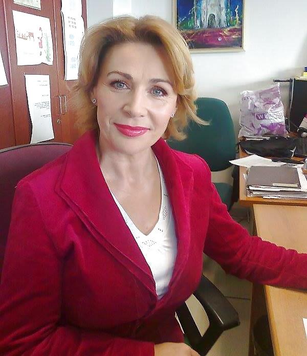 25P Ana Tomaskovic Milf