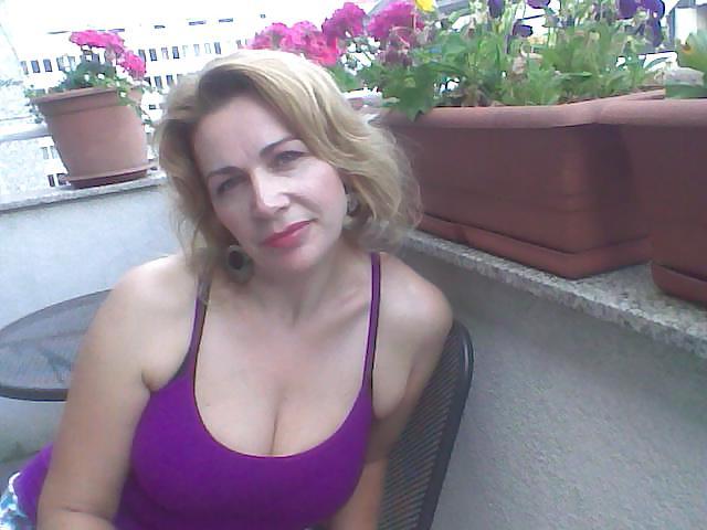 25P Ana Tomaskovic Milf