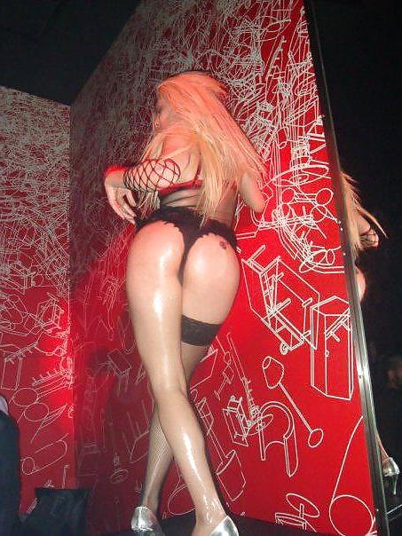 25P Supersexy Greek Model Dancer Elina Mpekakou