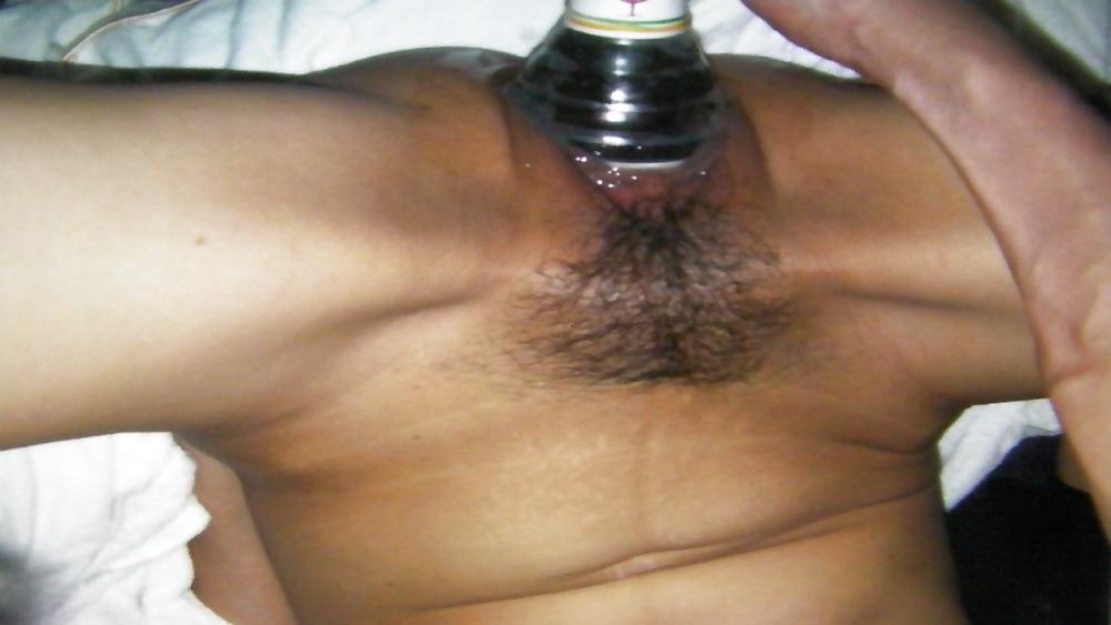 25P Taiwan wife public pussy bottle insertion