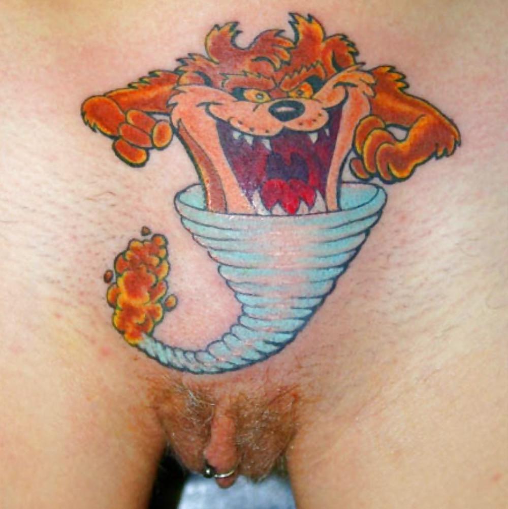 25P Funny and extreme pussy (Camaster)