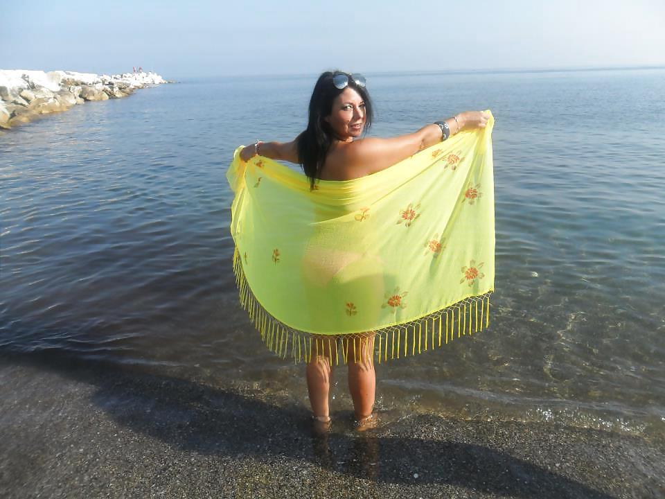 17P Italian women: Amy