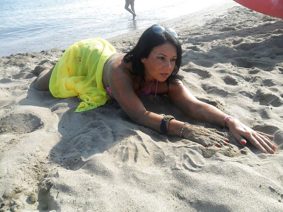 17P Italian women: Amy