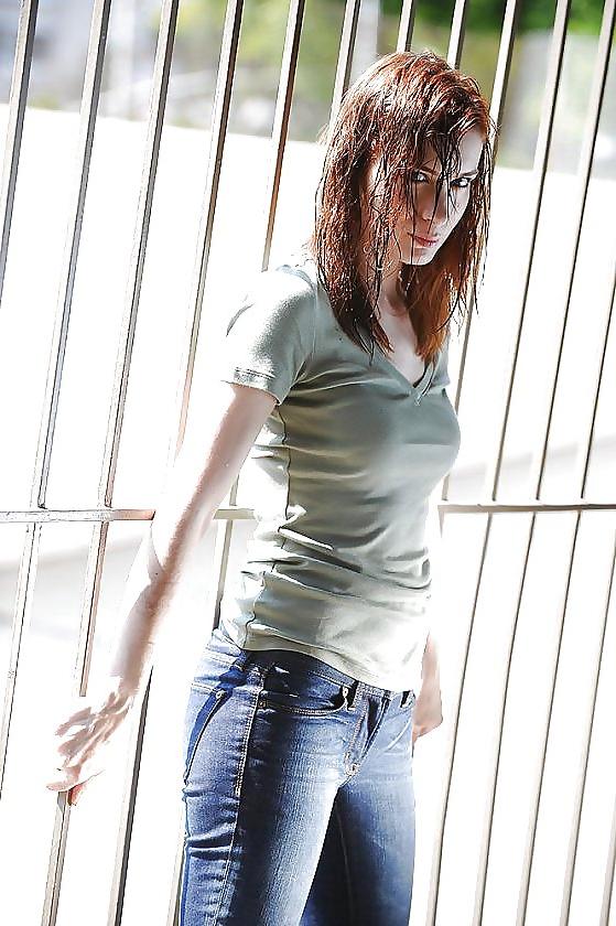 13P Felicia Day