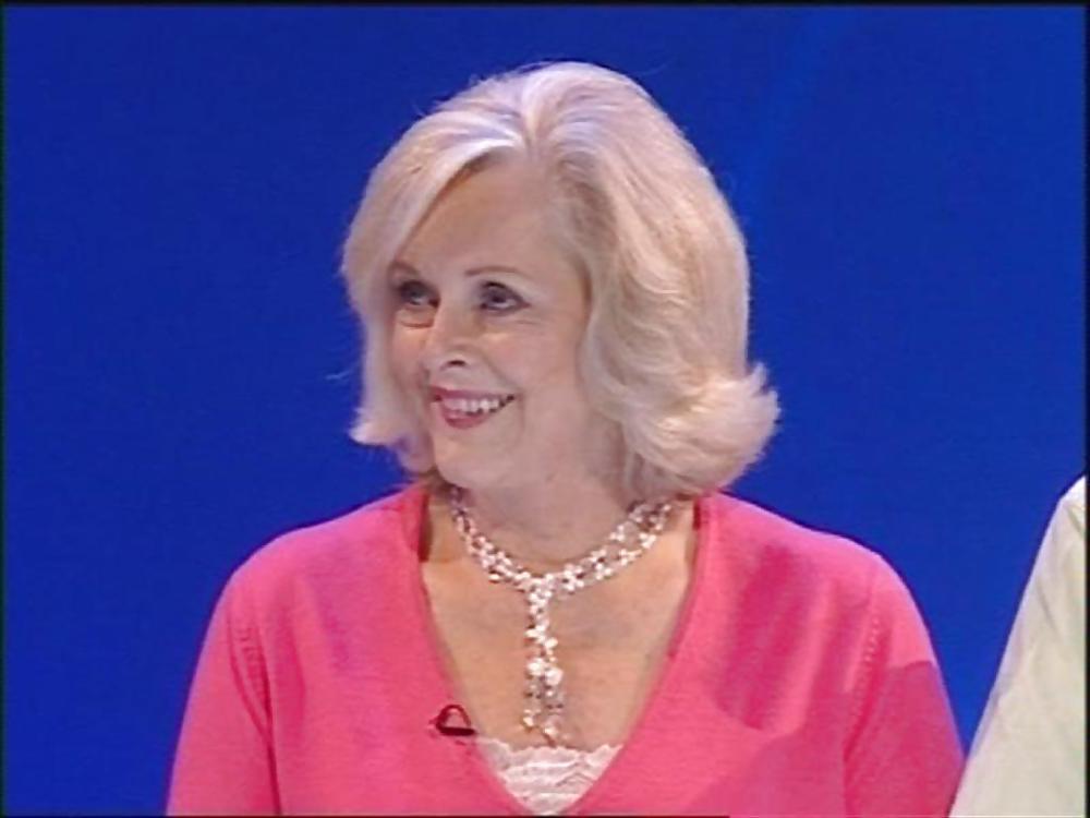 9P Hot GILF