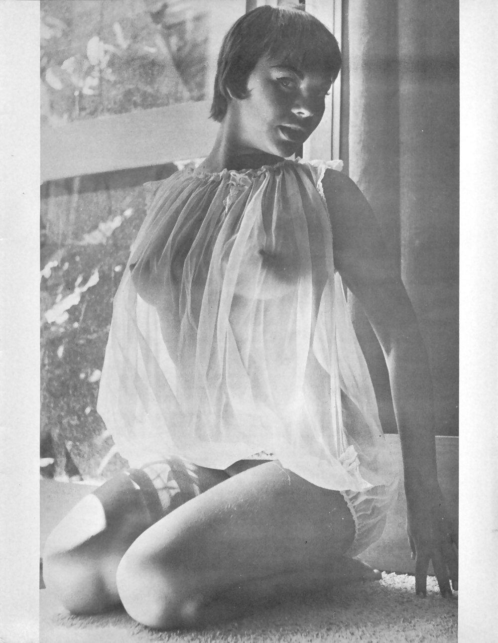 25P Vintage Magazines Joy Vol 01 No 01 - 1962