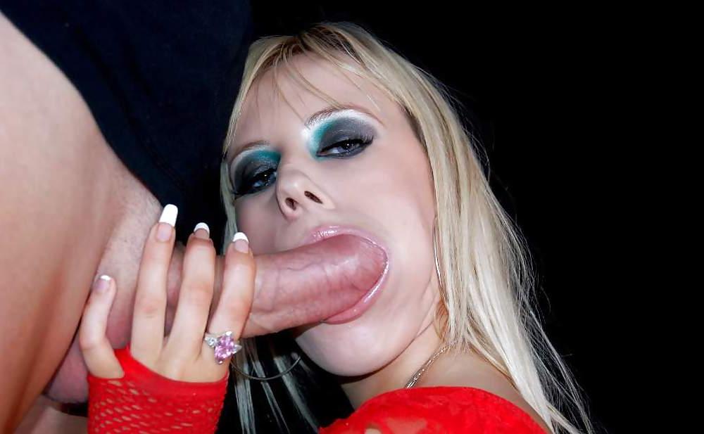 25P Only Real Hot SLUTS Loves Sucking Cock...(1)