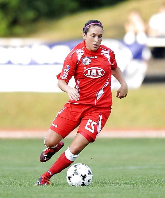 25P Nadine Kessler
