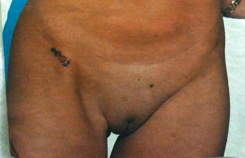 25P Vintage shaved vulvas and perfect closed pussy slit