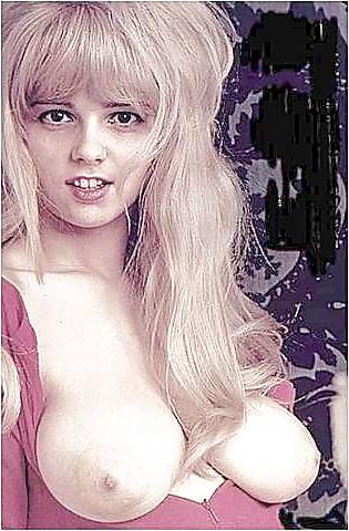 25P BIG TITS 3