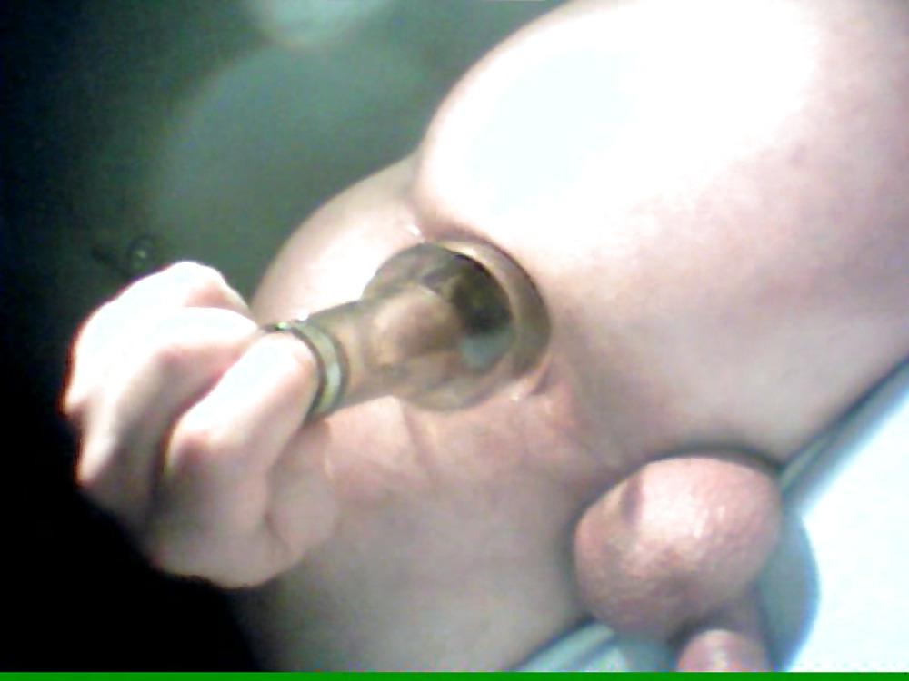 15P Hot anal!! bottle 0,5l deep in my ass!! 