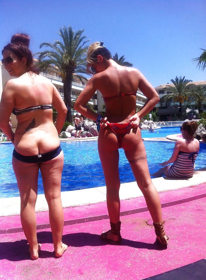 25P Irish bikini