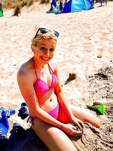 25P Irish bikini