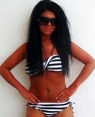 25P Irish bikini