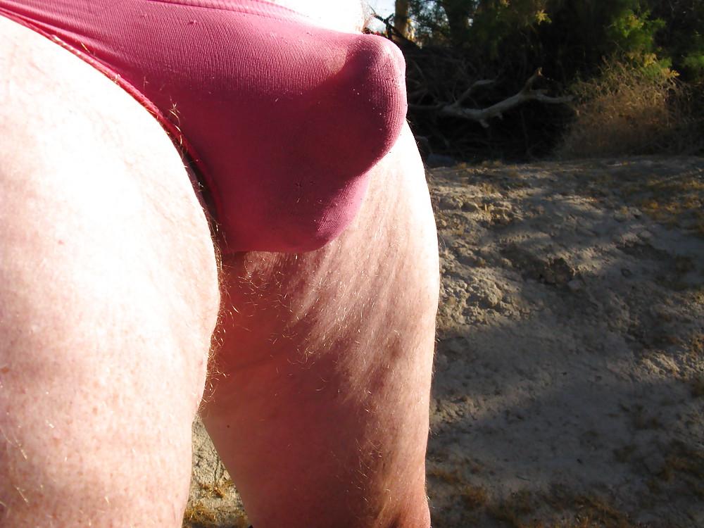6P OUTDOORS IN ONLY MY PINK PANTY