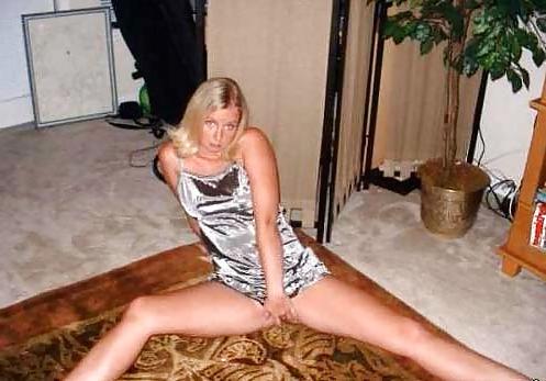17P Hot blonde sucking - N. C. 