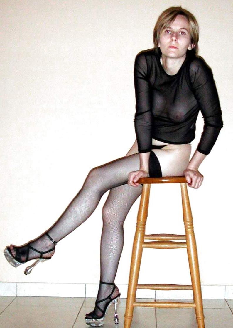 25P Real Hot Amateur MILFS & MATURE...(5)