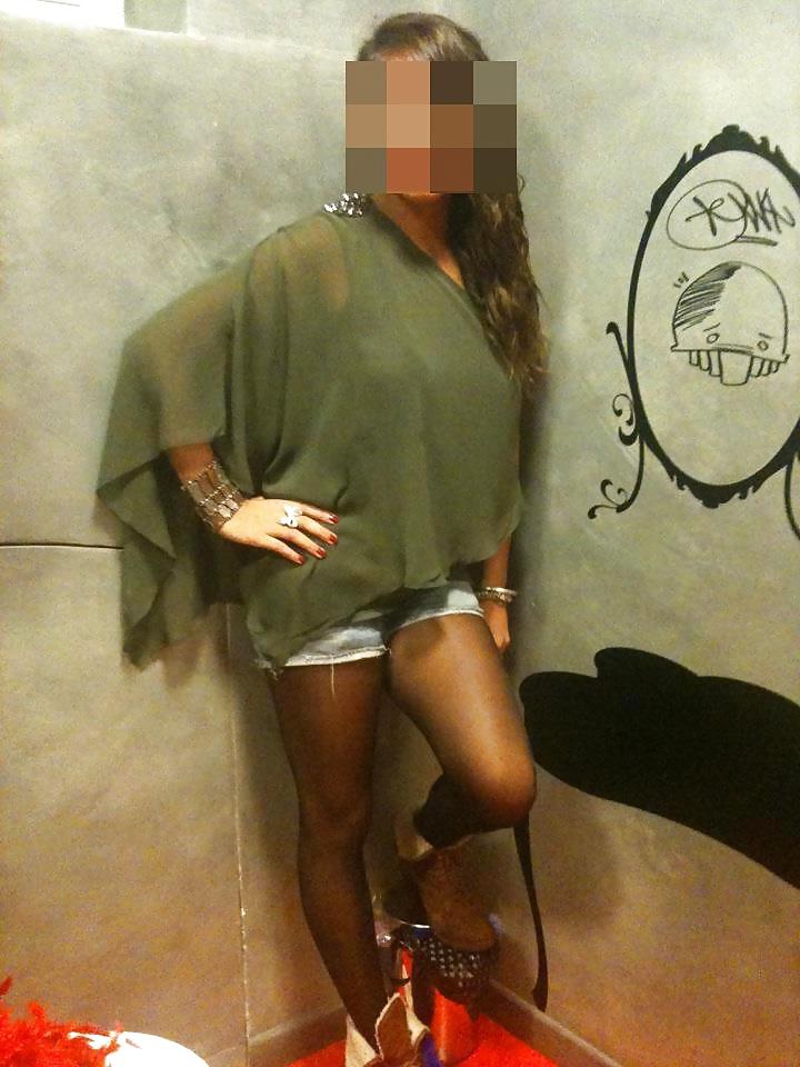 20P Italian girl pantyhose Non-porn