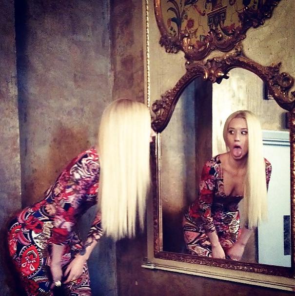 25P Iggy azalea