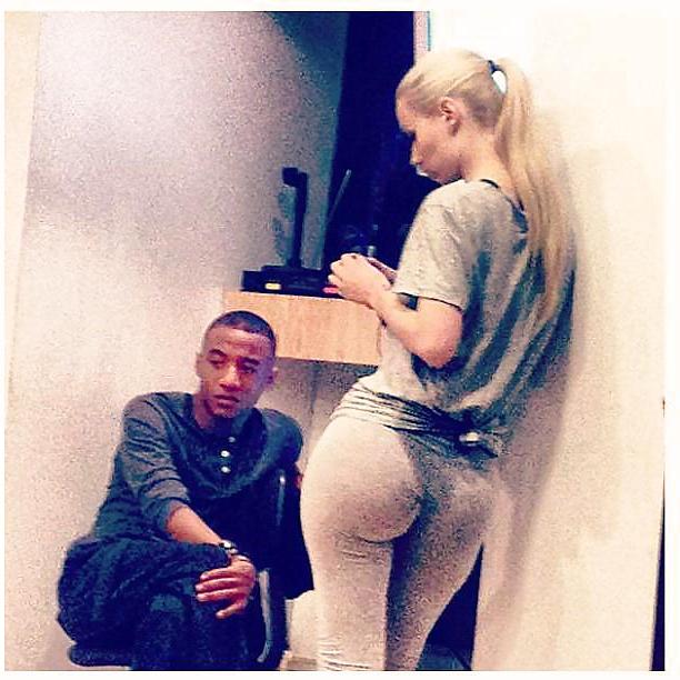 25P Iggy azalea