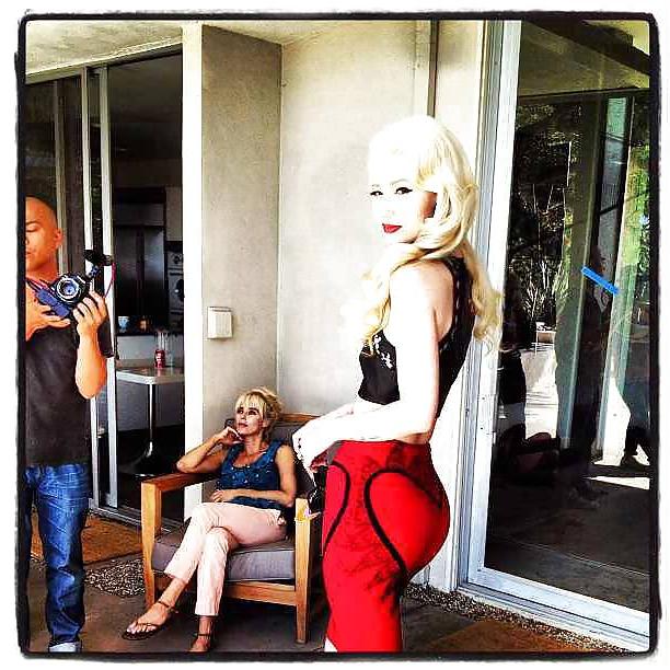 25P Iggy azalea