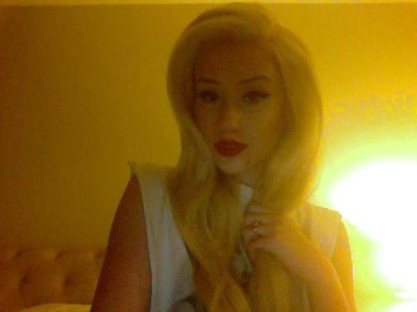 25P Iggy azalea