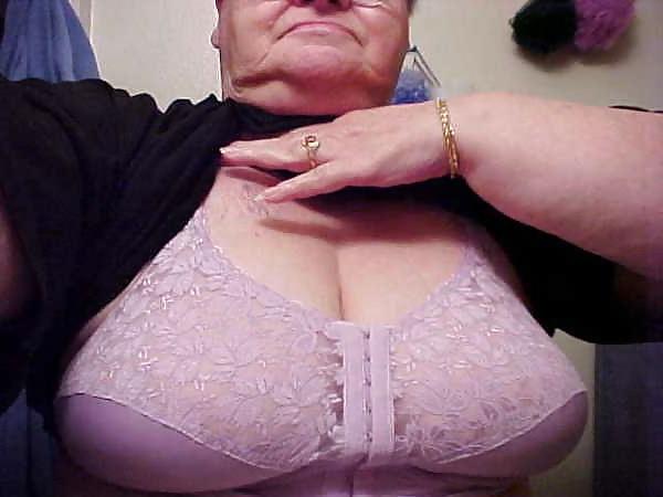 20P Mature-BBW-Ladies 407