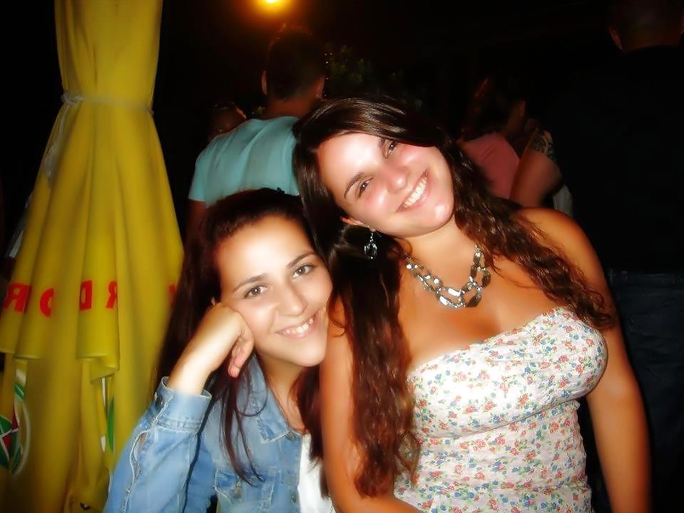 8P Portuguese teen hottie