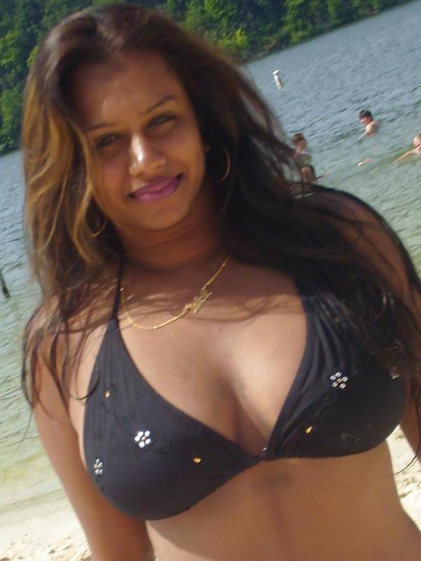 25P Big indian tits