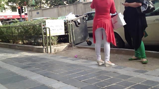 16P Hot Iranian Women Part 3