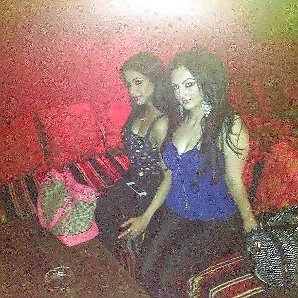 16P Hot Iranian Women Part 5