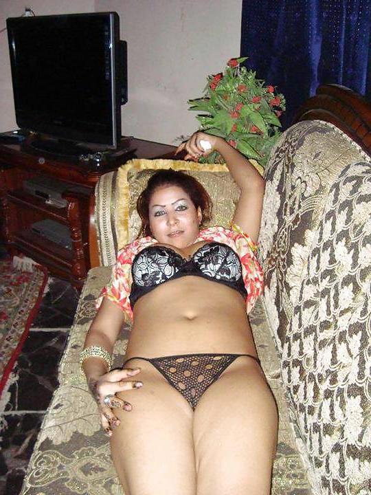 16P Hot Iranian Women Part 6