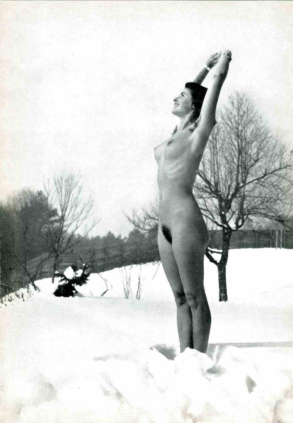 17P Vintage nudists6