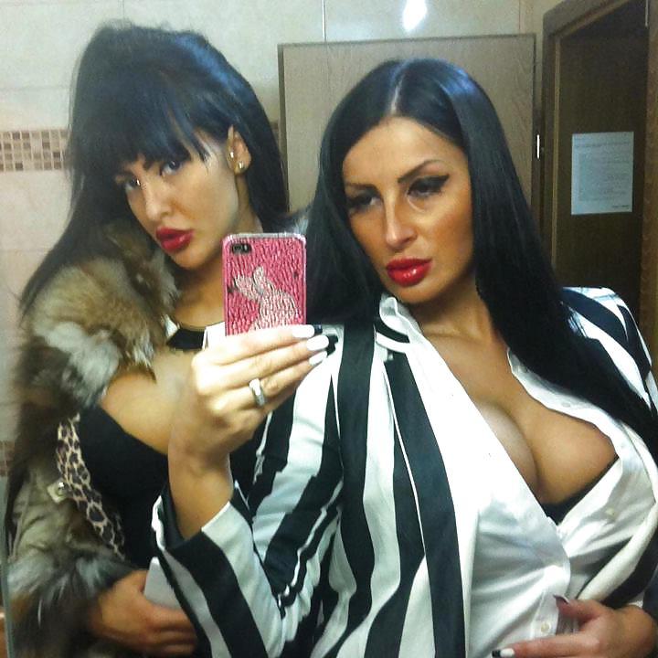 25P Serbian milf: adrijana