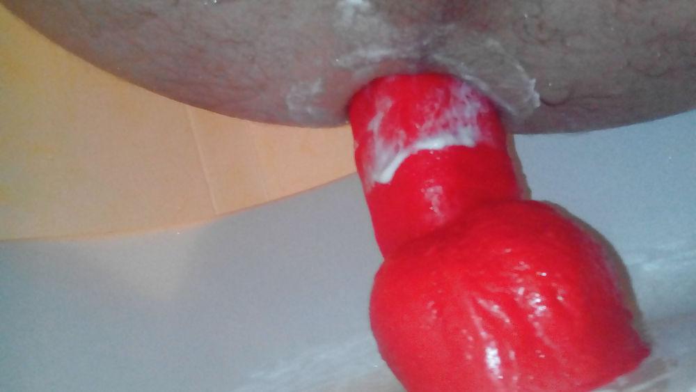 11P Anal gape dildo