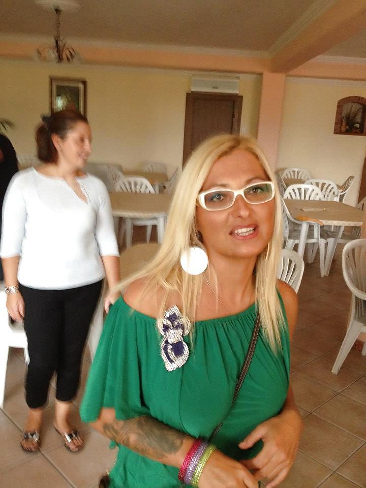25P Italian: Carmela