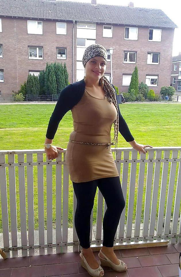 4P Verdammte MUSLIMISCHE MÄDCHEN!!