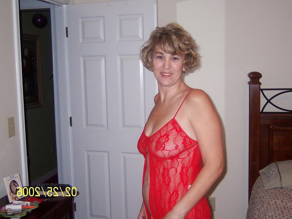 25P Beautiful mom